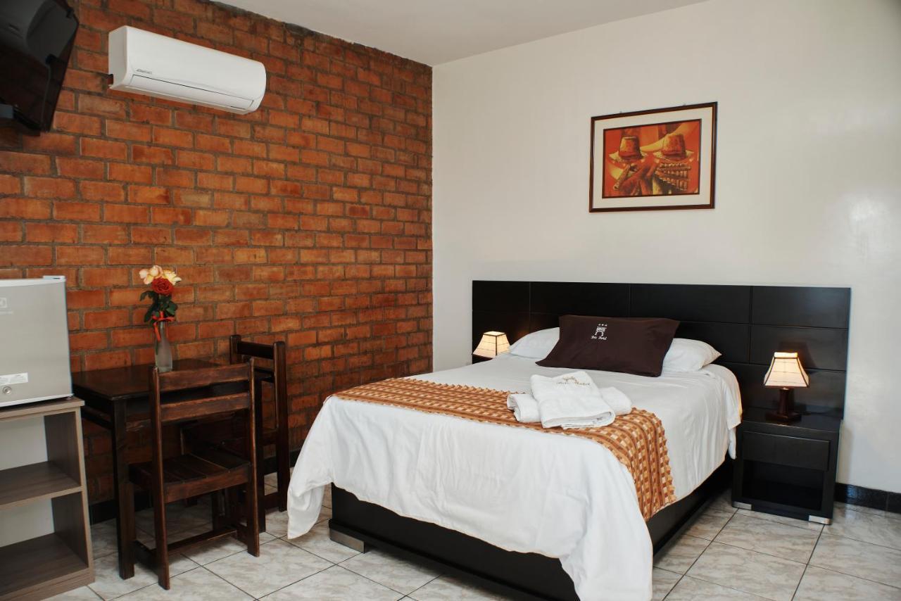 Bris Hotel Gobernadora Kültér fotó