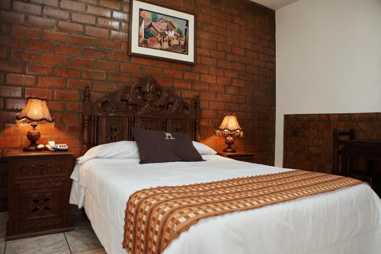 Bris Hotel Gobernadora Kültér fotó