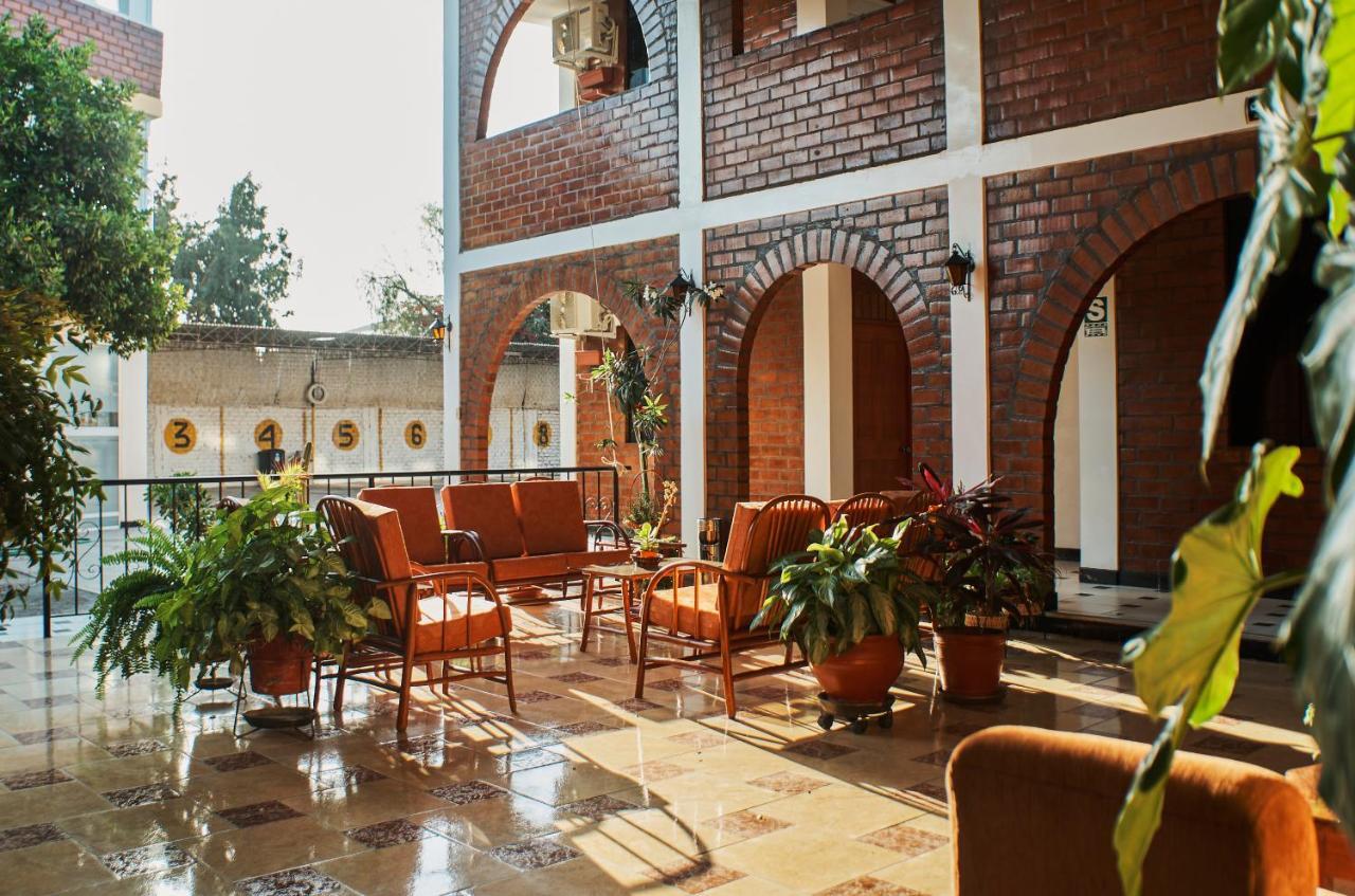 Bris Hotel Gobernadora Kültér fotó